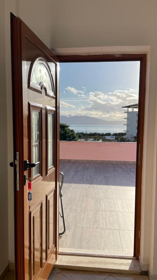 فلورا Vila Osmenaj Rent Room Or Apartment المظهر الخارجي الصورة