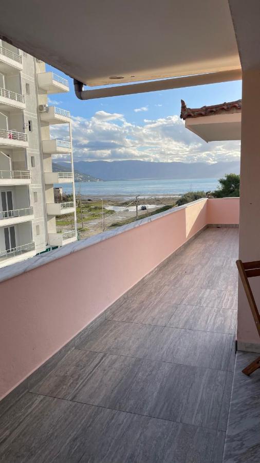 فلورا Vila Osmenaj Rent Room Or Apartment المظهر الخارجي الصورة