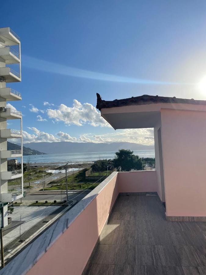 فلورا Vila Osmenaj Rent Room Or Apartment المظهر الخارجي الصورة