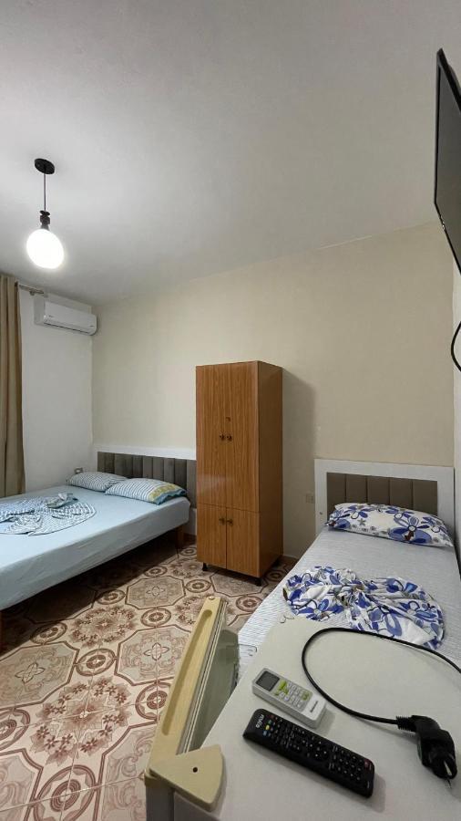فلورا Vila Osmenaj Rent Room Or Apartment المظهر الخارجي الصورة