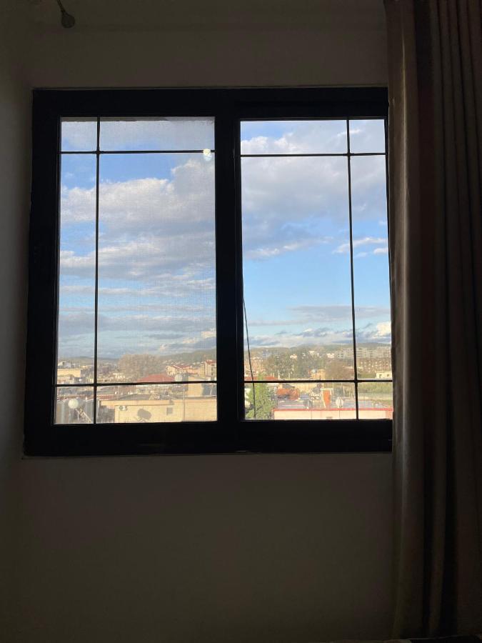 فلورا Vila Osmenaj Rent Room Or Apartment المظهر الخارجي الصورة