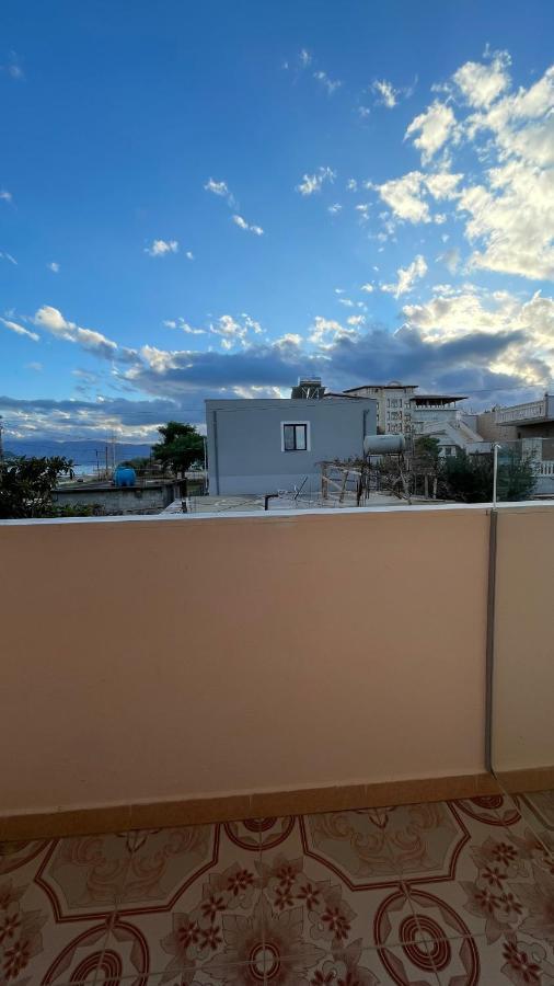 فلورا Vila Osmenaj Rent Room Or Apartment المظهر الخارجي الصورة